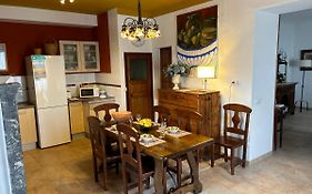 Casa Padrina Burballa
