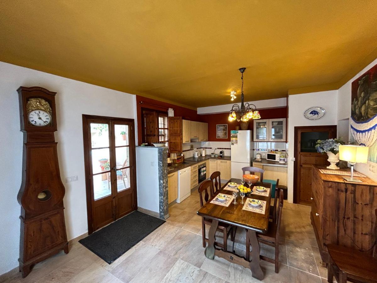 Casa Padrina Burballa María de la Salud Extérieur photo