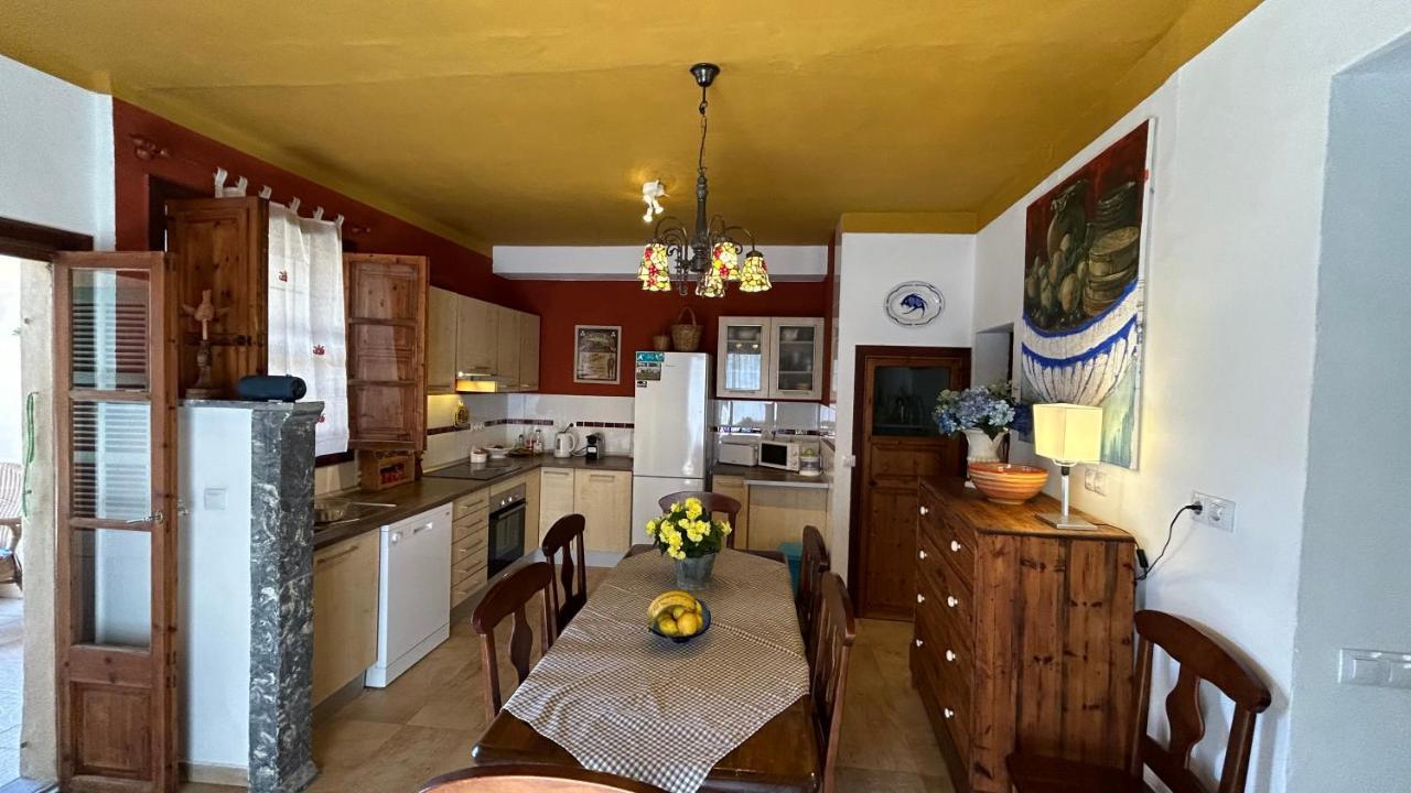 Casa Padrina Burballa María de la Salud Extérieur photo